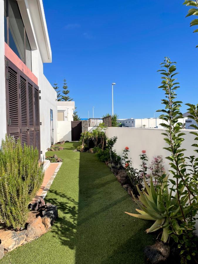 Casa Sol Y Mar Azul Un'Oasi A Due Passi Dal Mare Villa Playa Blanca  Kültér fotó